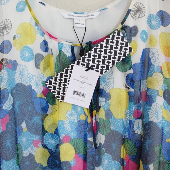 DVF Diane von Furstenberg Silk Batwing Blouse–Boho, Lightweight-Work or Vacation - Picture 5 of 16